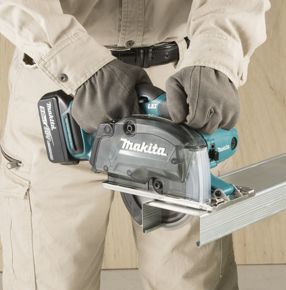 "MAKITA"牧田牌 充電式金屬切割機(鋰18V)