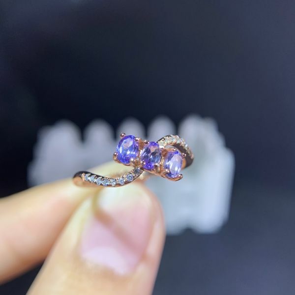 925銀戒指 天然坦桑石