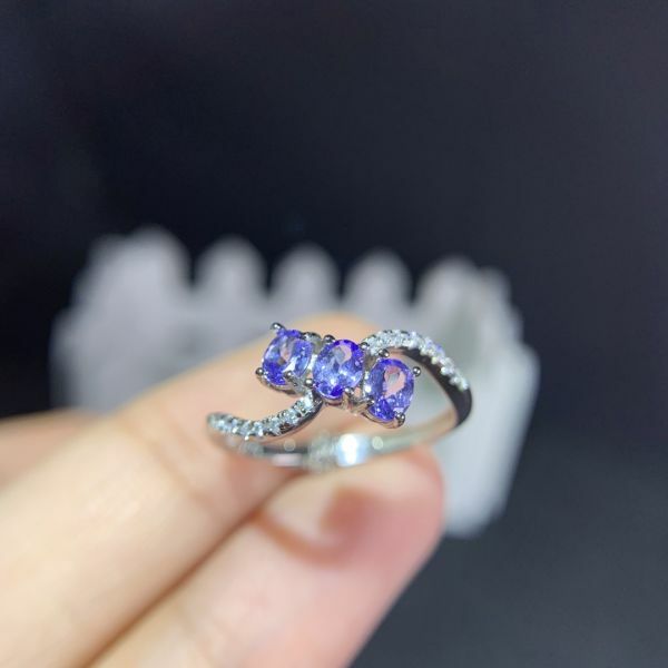 925銀戒指 天然坦桑石