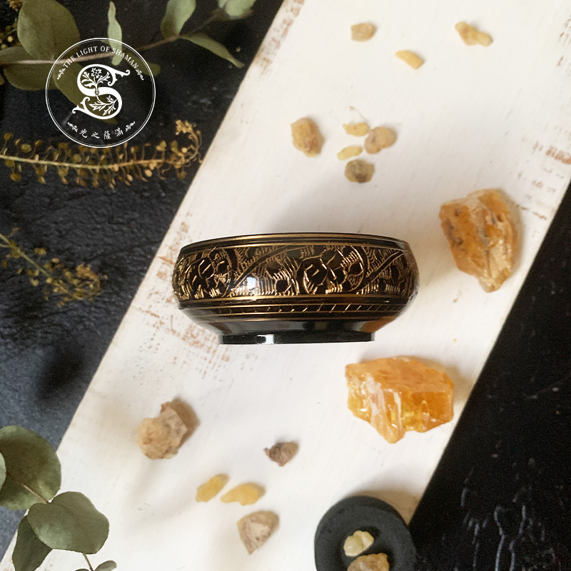 扁型精緻奢華碳餅香台 - 光之薩滿