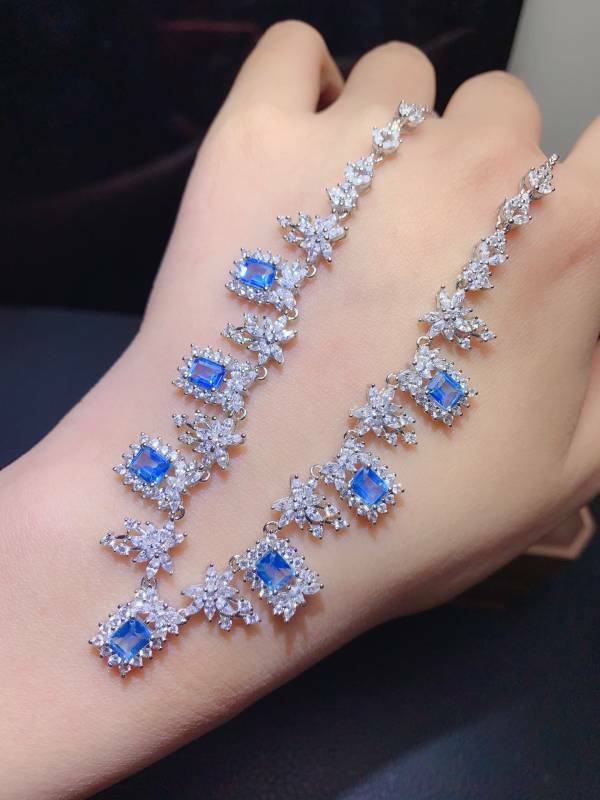 925銀吊墜 天然瑞士藍托帕石