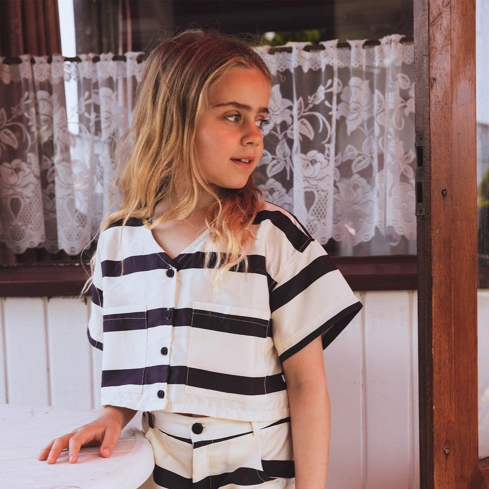 荷蘭CarlijnQ 天絲短版開襟上衣 - Stripes Black