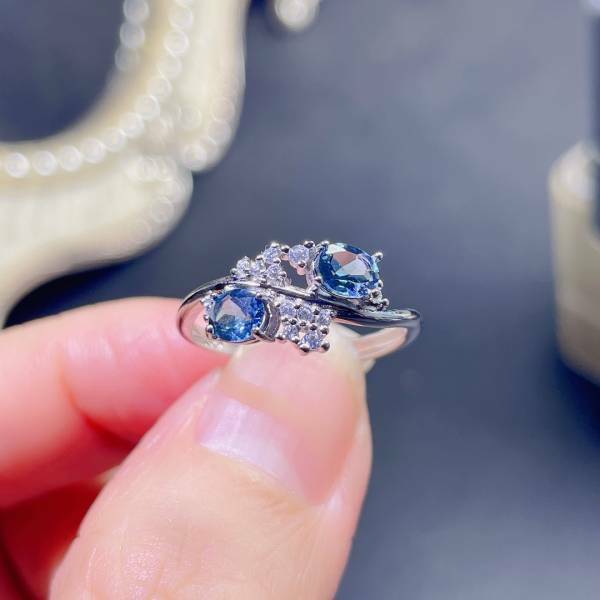 925銀戒指 倫敦藍托帕石