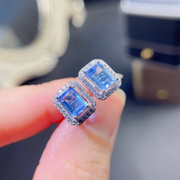 925銀耳環 瑞士藍托帕石