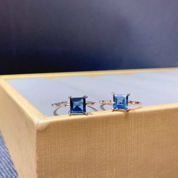 925銀戒指 倫敦藍托帕石