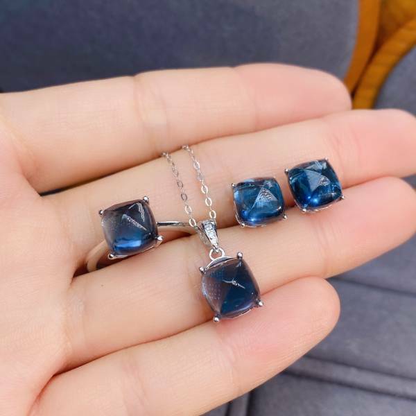 925銀套組 天然糖塔藍托帕石