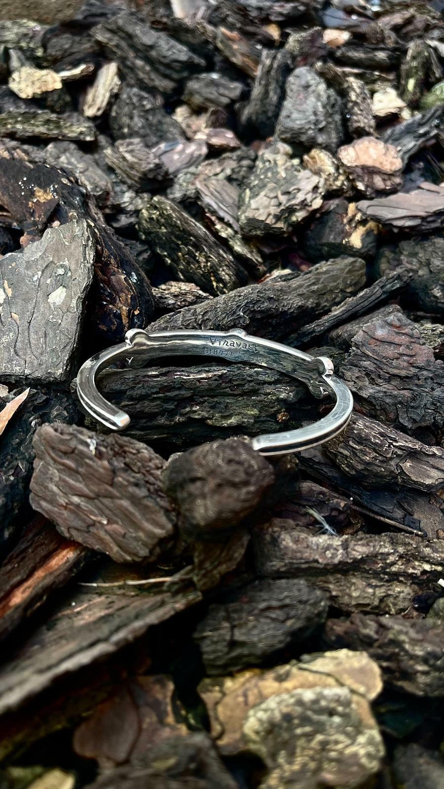 Bronze Souls x vinavast bangle