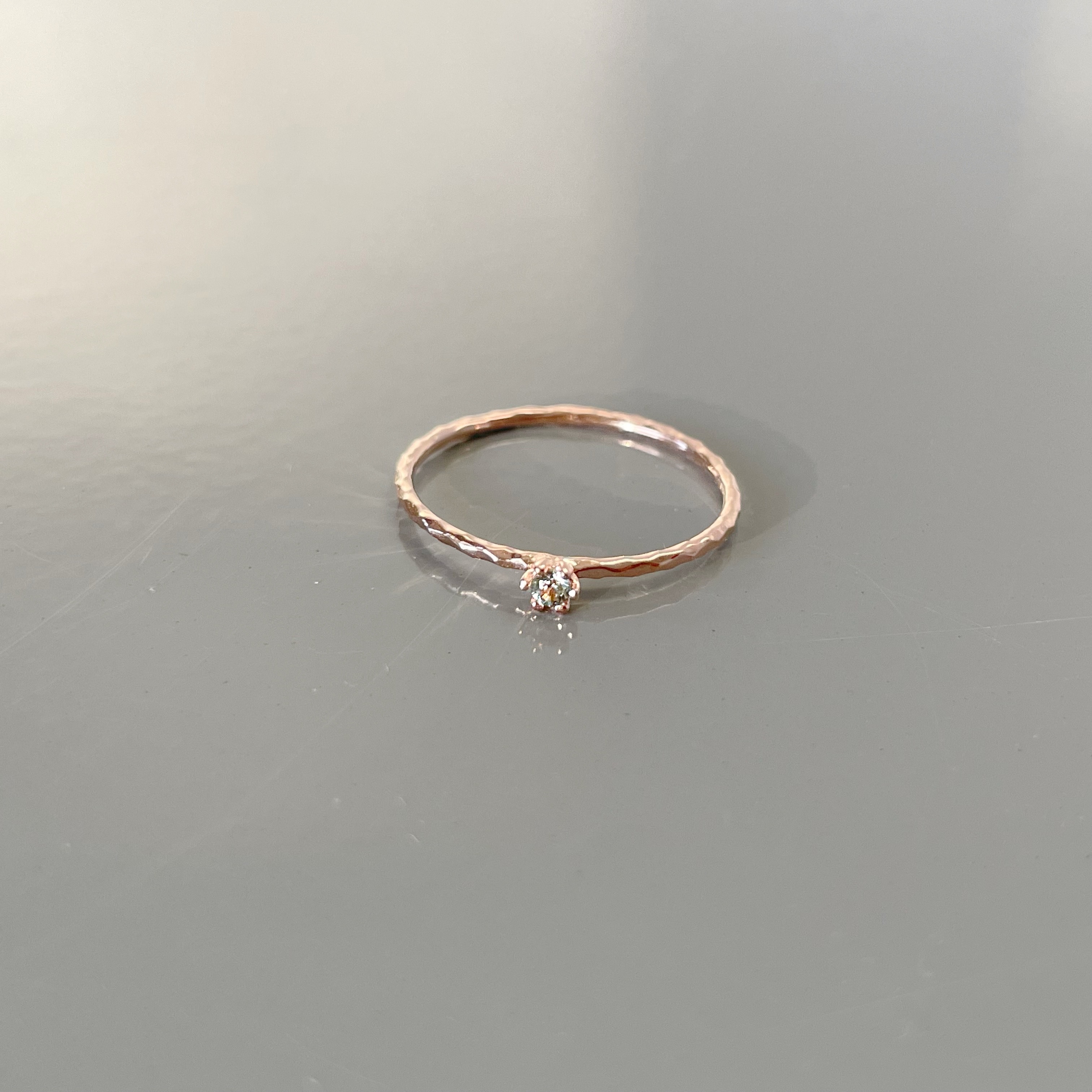 mini六爪綠色藍寶石戒指