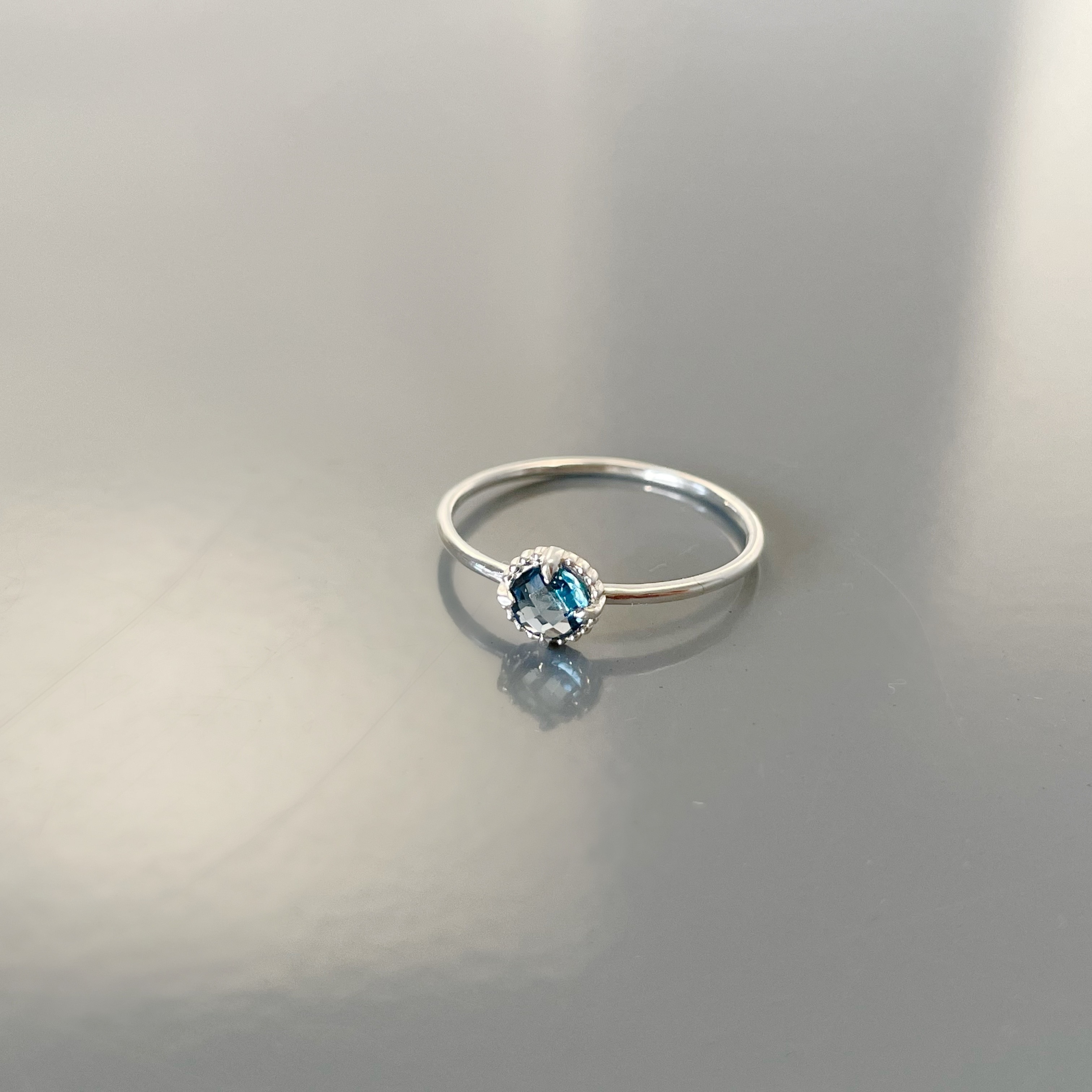 蛋撻倫敦托帕石戒指