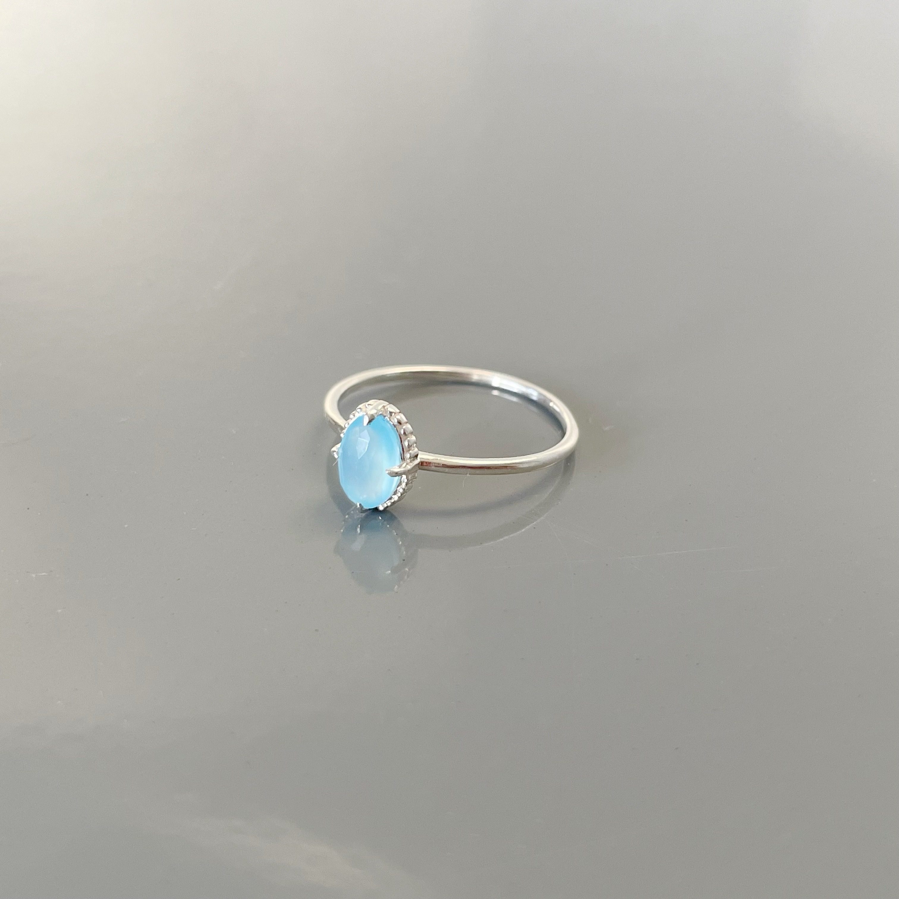 橢圓蛋撻海藍玉髓戒指