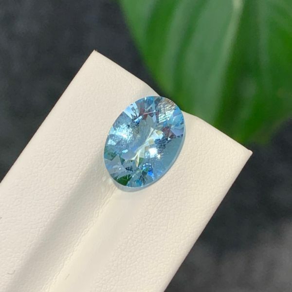 5.87ct橢圓海藍寶裸石