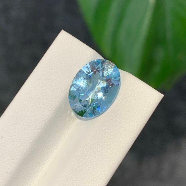 5.87ct橢圓海藍寶裸石