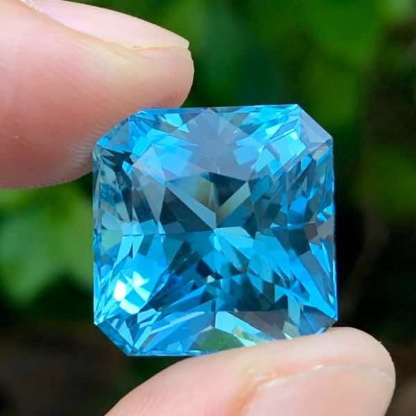24.64ct 精品 大克拉 海藍寶裸石