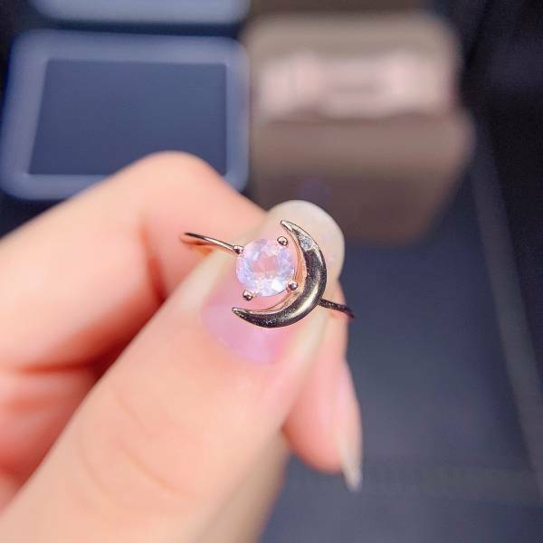 925銀戒指 純‮然天‬新款粉晶