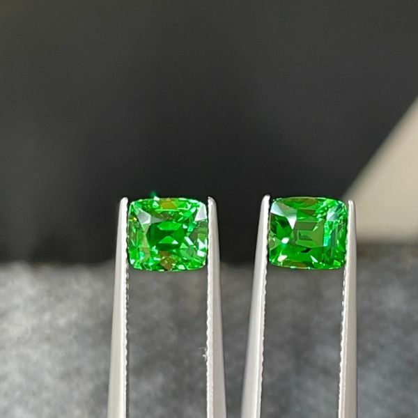 4.13ct莎弗萊配對