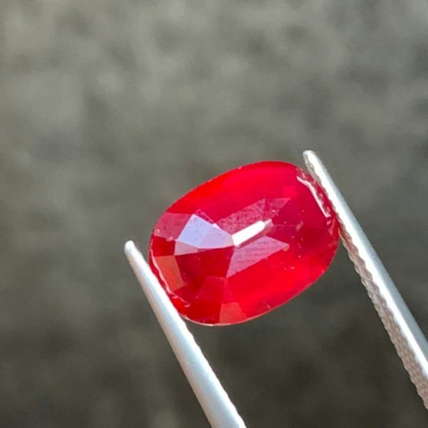5.03ct無燒鴿血紅