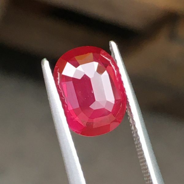 3.22ct無燒主證鴿血紅