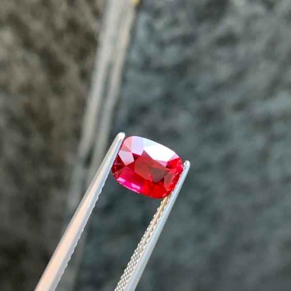 2.03ct無燒鴿血紅