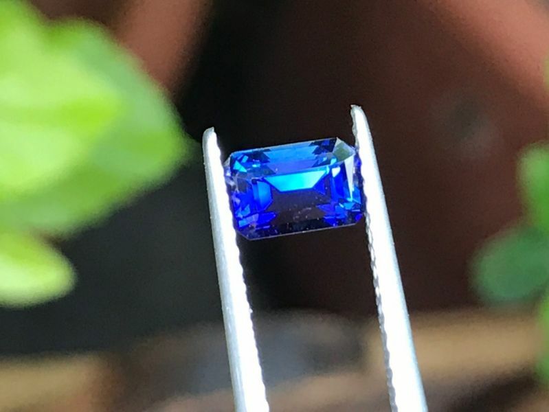 1.07ct有燒皇家藍