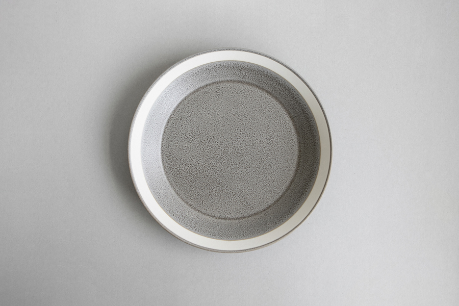 yumiko iihoshi porcelain-木村硝子店聯名dishes系列 盤18cm 苔蘚灰