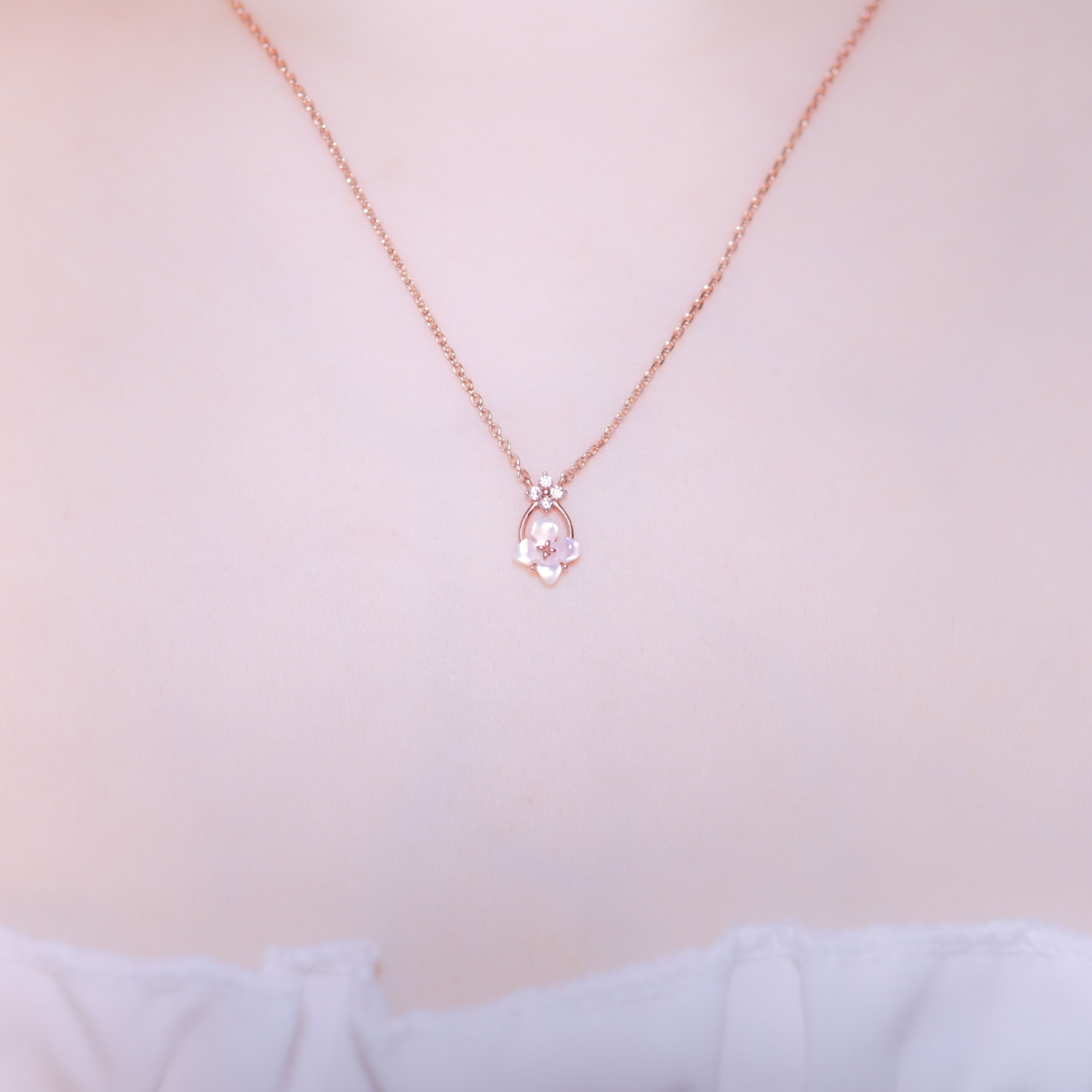 | 925 Silver・ Rose Gold | Waterdrop Wreath Necklace  | NE0400 |