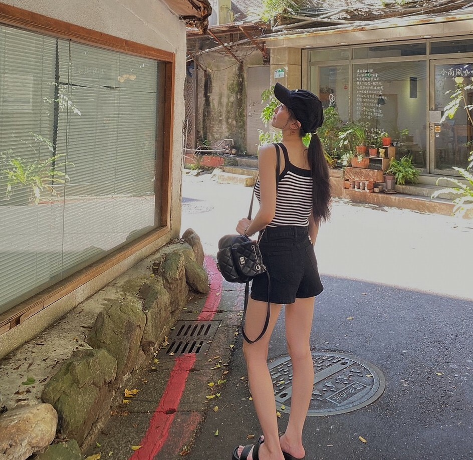 簡約條文削肩針織背心/四色