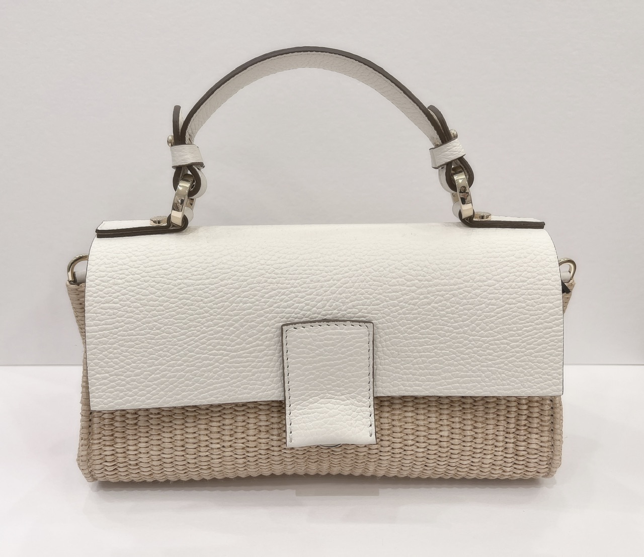 米白皮革編織包