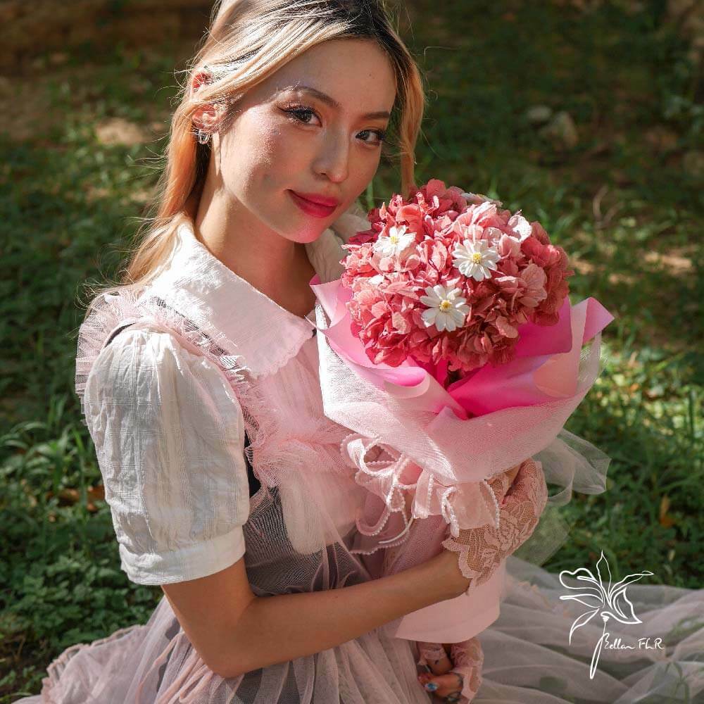 【蜜糖圓舞曲】永生繡球花束