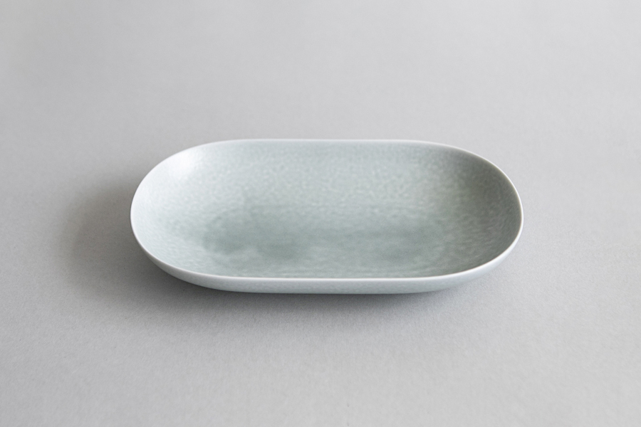 yumiko iihoshi porcelain - ReIRABO series 橢圓盤M 薄荷綠