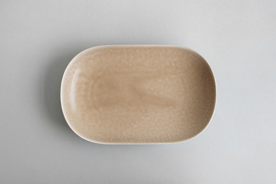 yumiko iihoshi porcelain - ReIRABO series 橢圓盤M 暖土棕
