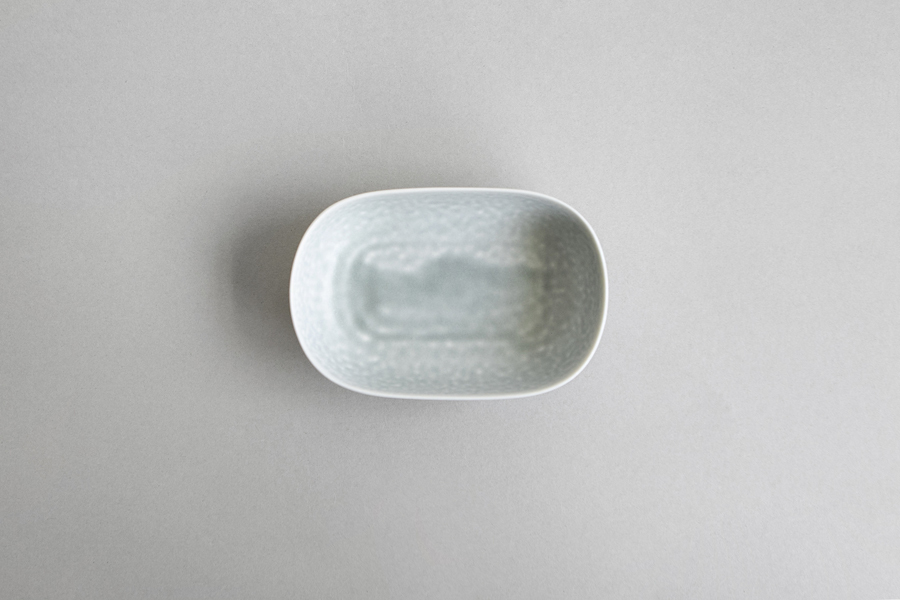 yumiko iihoshi porcelain - ReIRABO series 橢圓盤S 薄荷綠