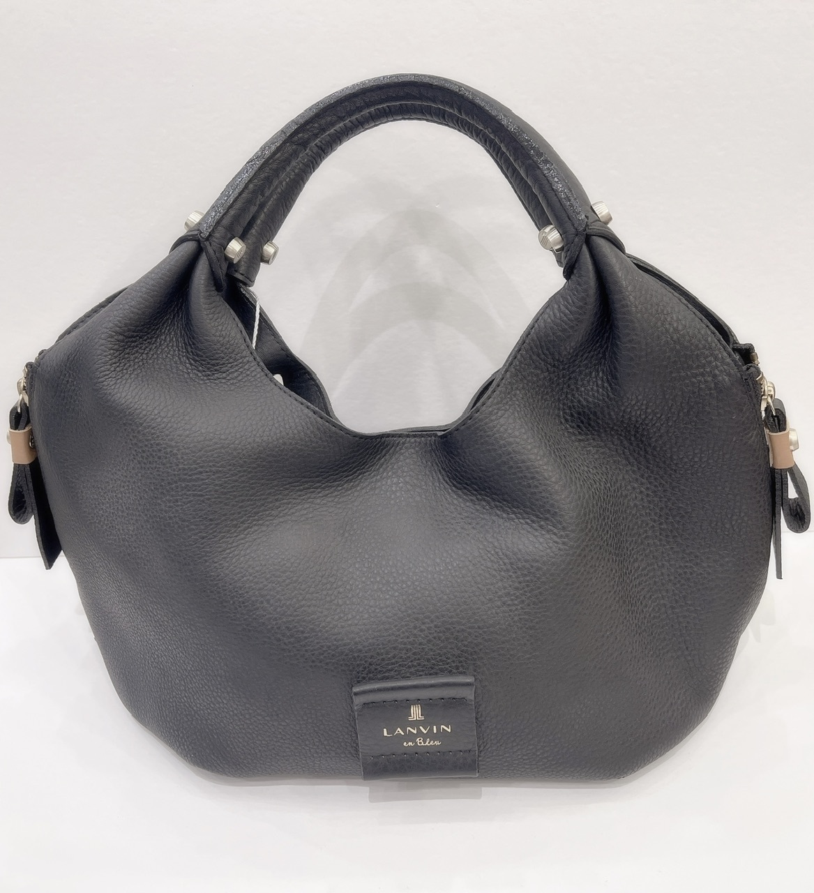 Lanvin皮革肩背包