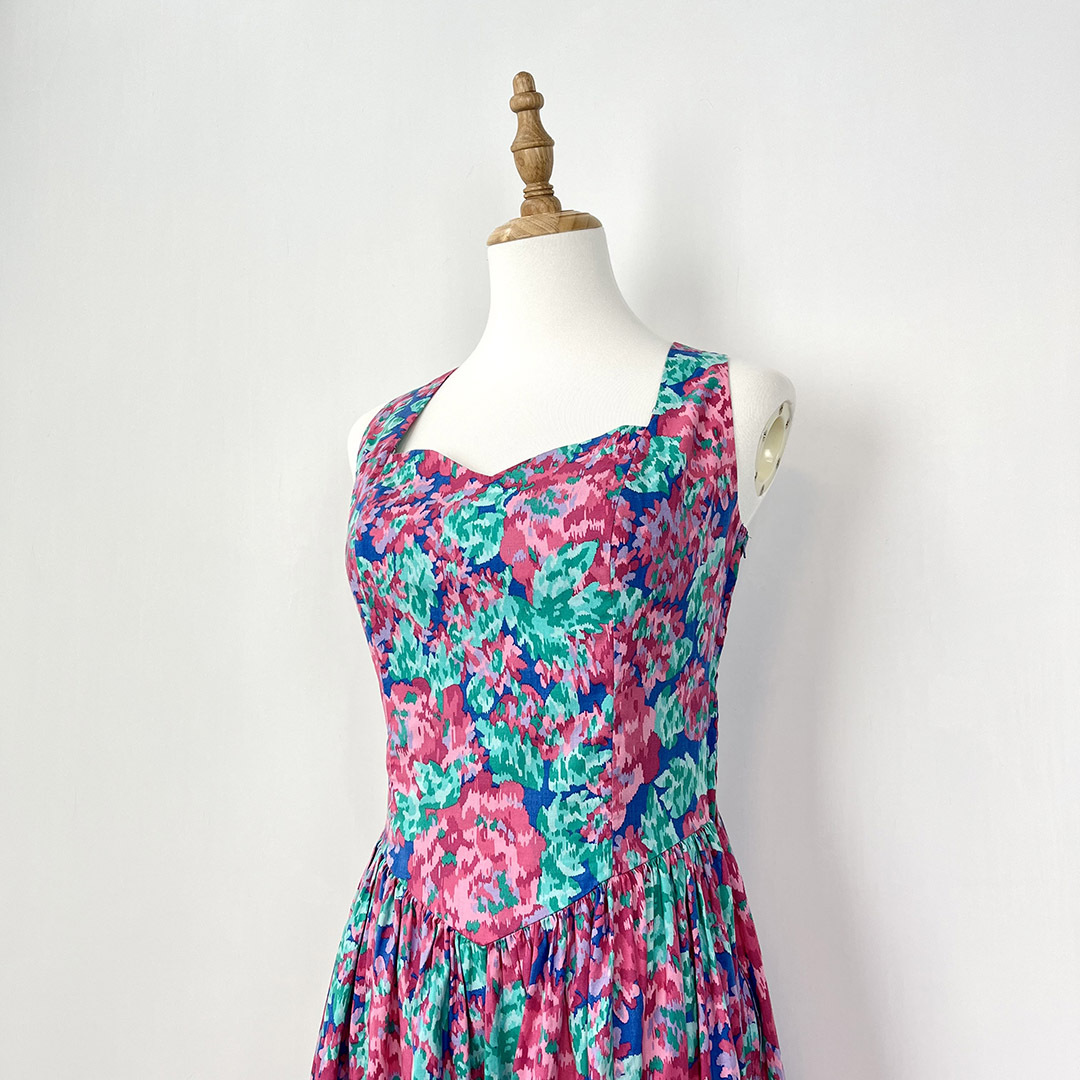 Laura Ashley 混合色後背交叉吊帶連身裙