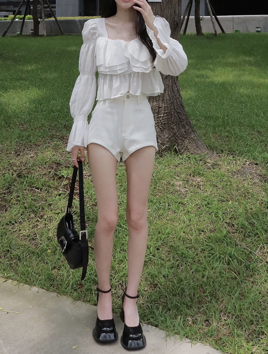 𝐂𝐡𝐢𝐞𝐬𝐭𝐮𝐝𝐢𝐨訂製·逆天長腿弧形高腰短褲/白色