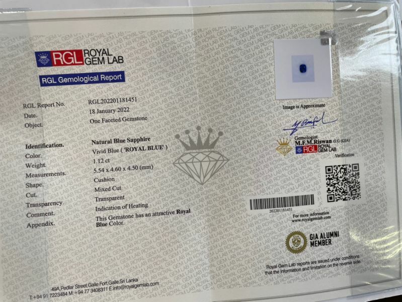 1.12ct有燒皇家藍