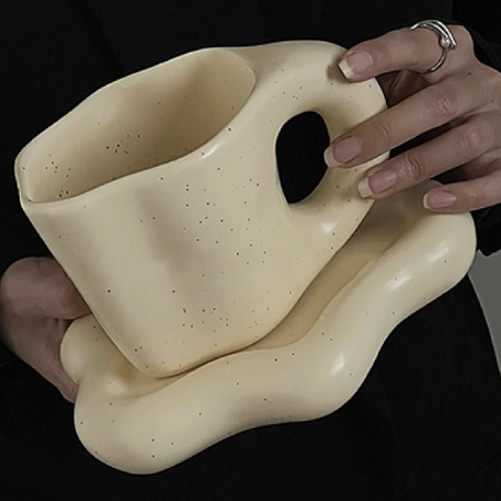 《2871》奶油雲朵芝麻胖胖杯盤組300ML