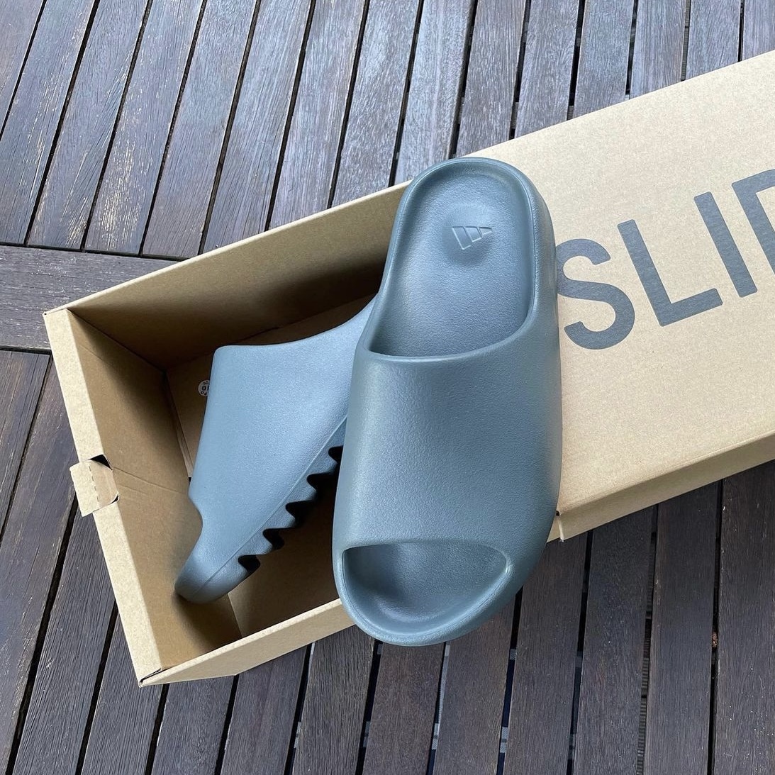 Adidas Yeezy Slide Slate Marine 拖鞋莫蘭迪藍ID2349