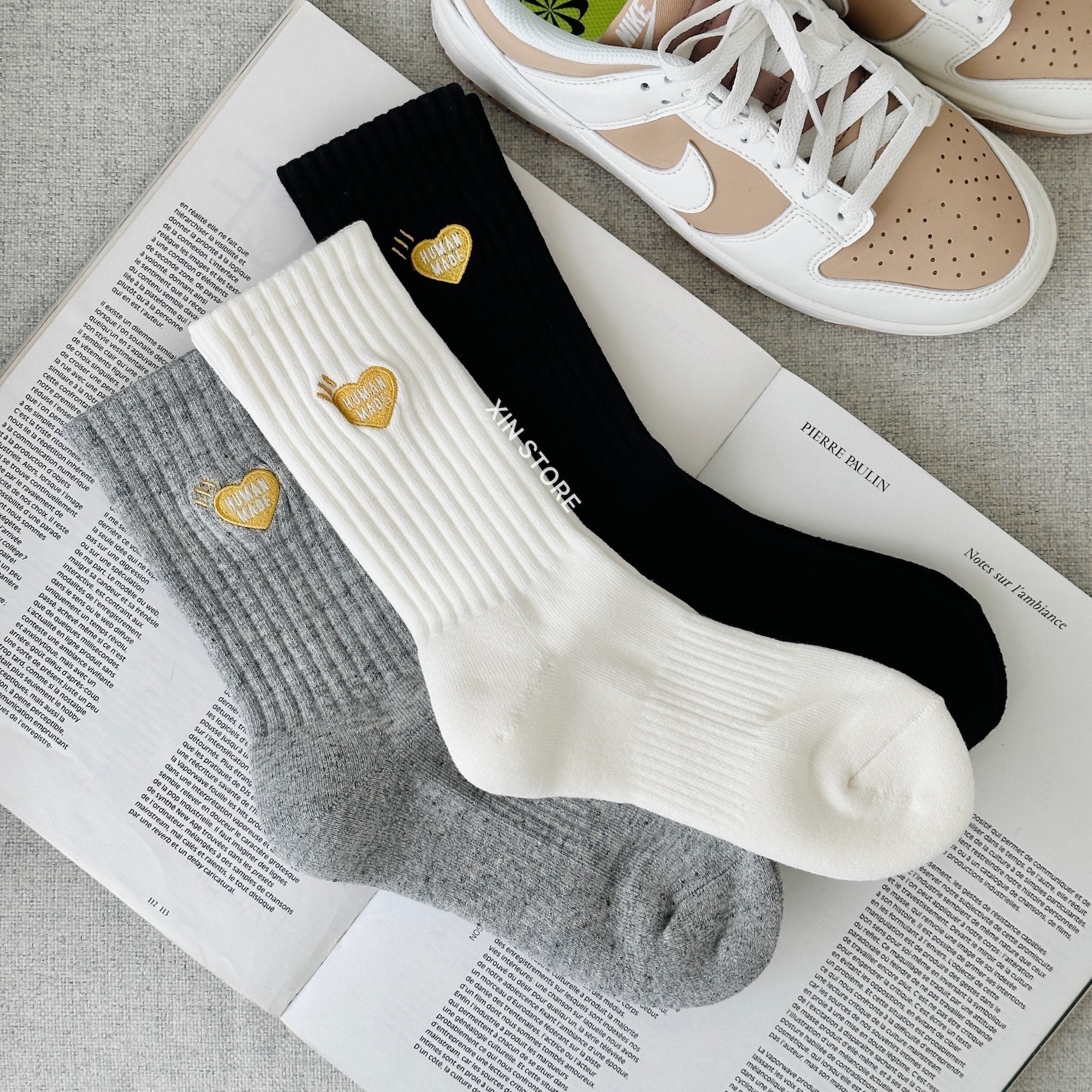 Human Made Short Pile Socks 刺繡黃愛心素色中筒襪長襪黑灰白