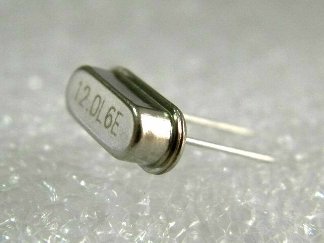 1x TQG Quarz 5.990400 (MHz,Quarz,Schwingquarz,Schwing,Oszillator) HC
