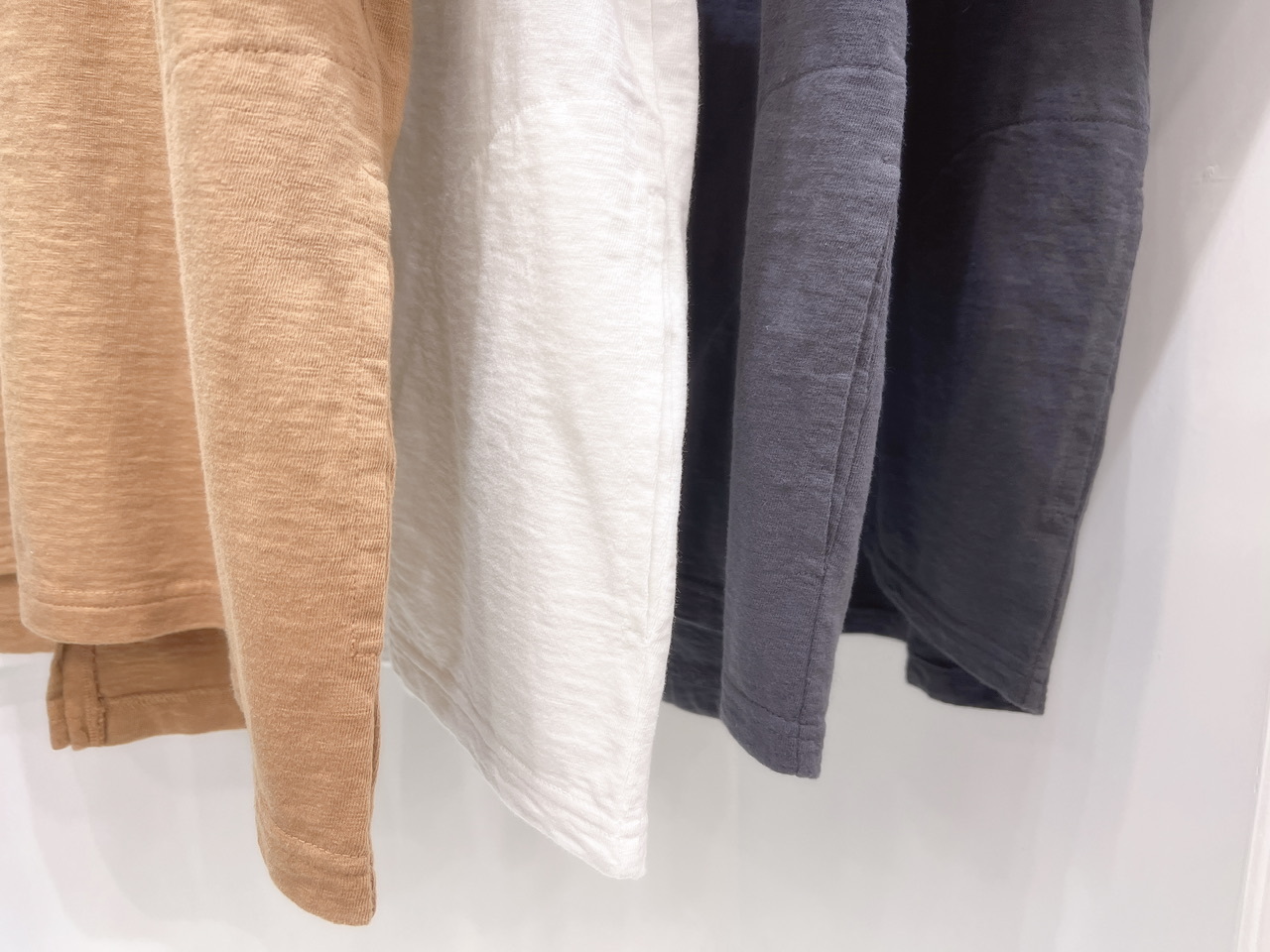 Days短袖口袋上衣