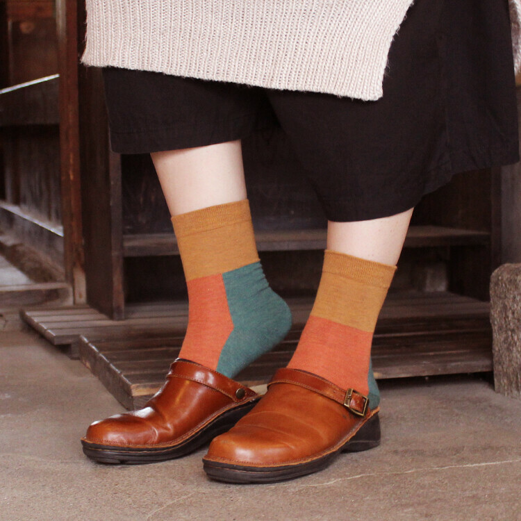 日本製薄身三色襪