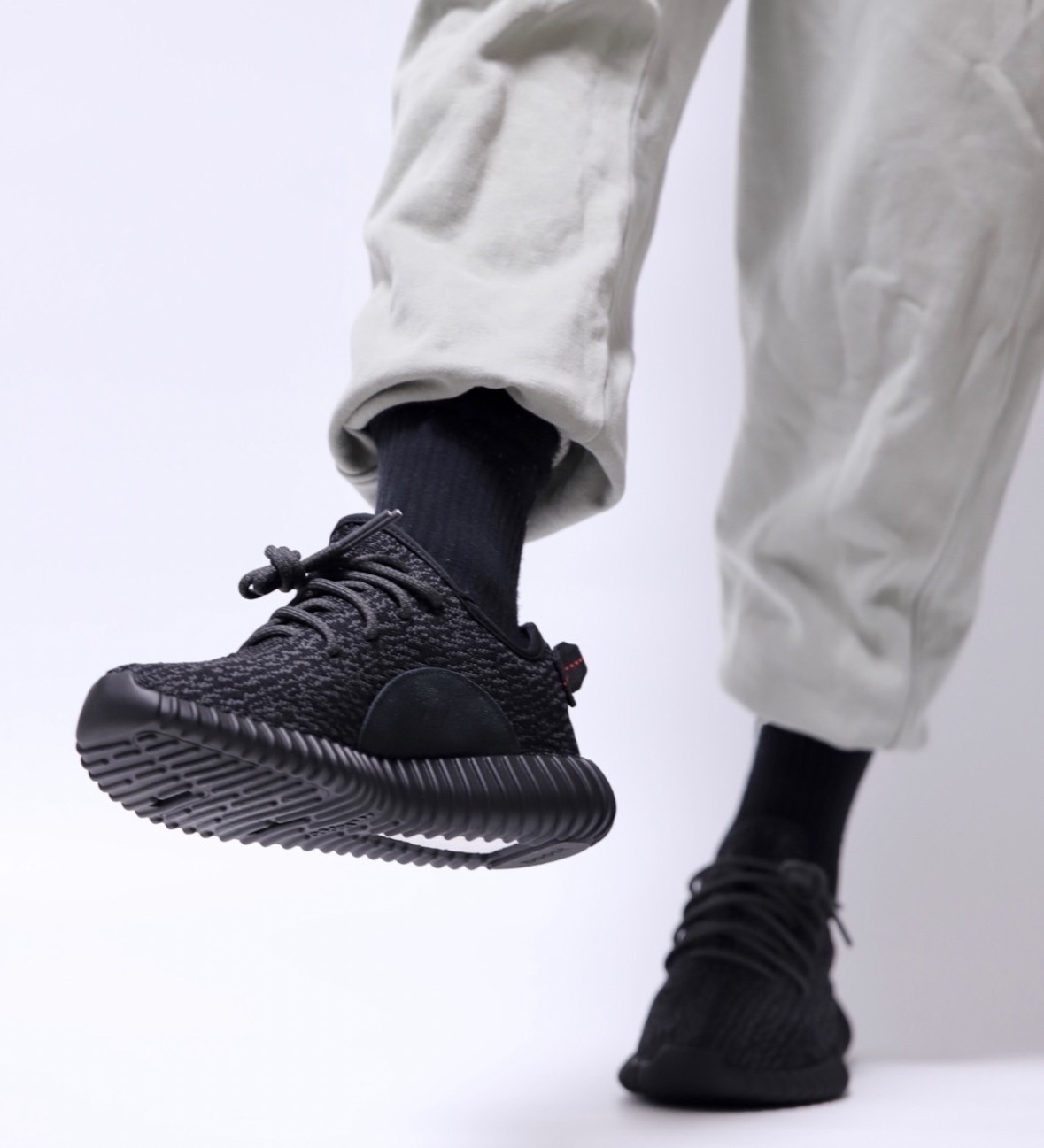 Yeezy 350 v 2 on sale black