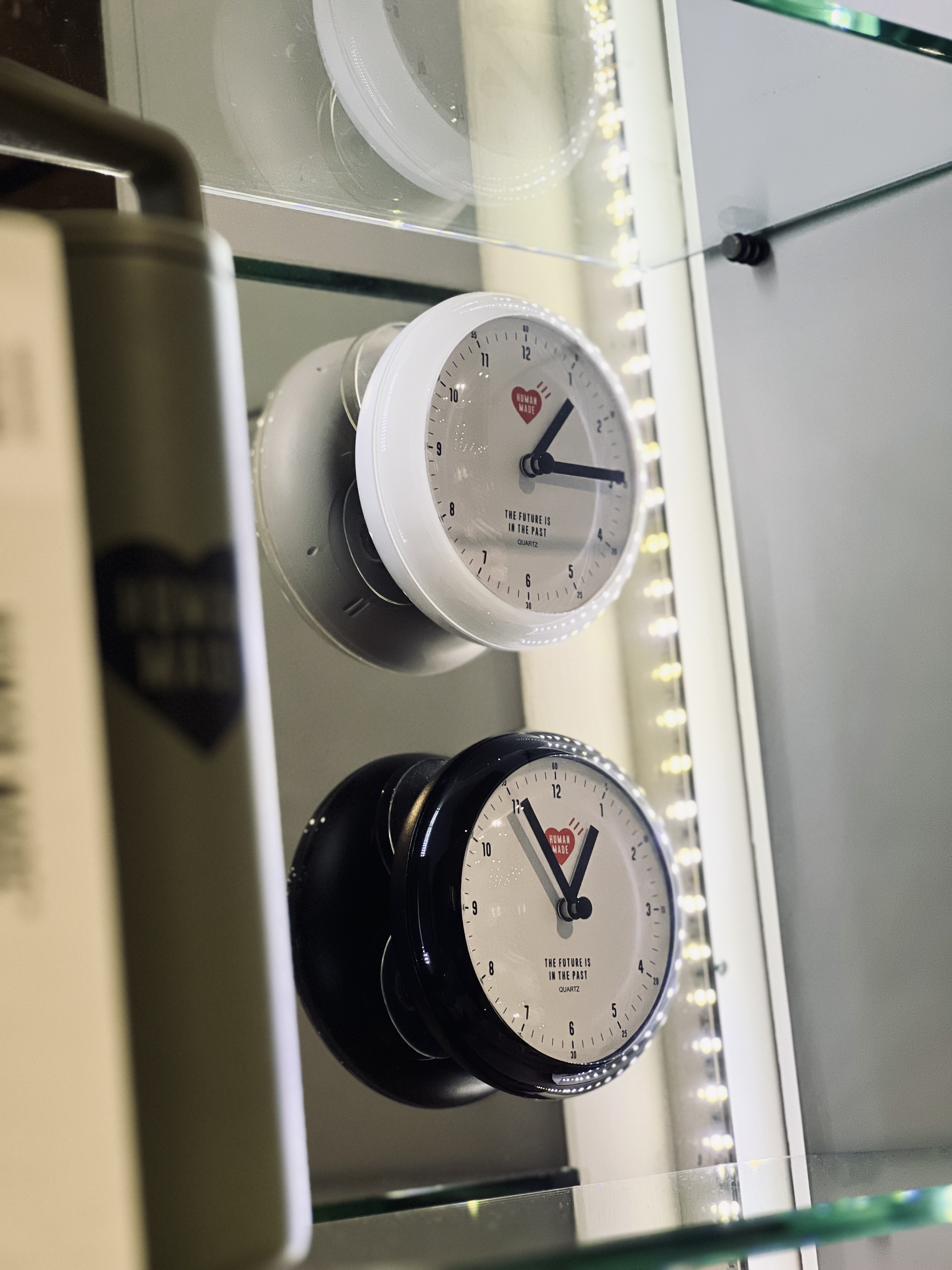 <快速出貨>HUMAN MADE 掛壁小時鐘 盒裝 黑框/白框