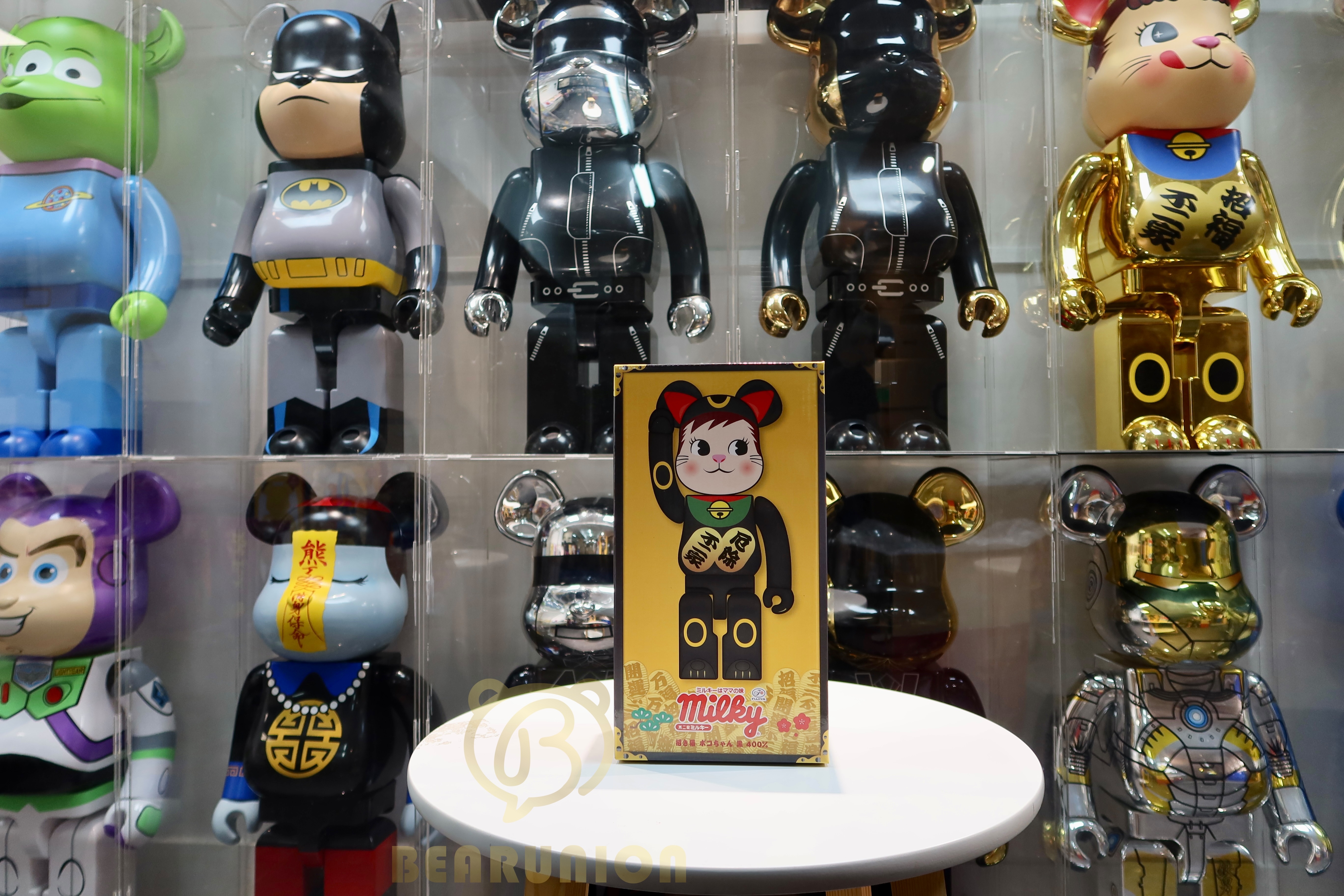🥇現貨🥇Bearbrick 400% Maneki Neko Poko Chan BLACK 不二家 招財貓