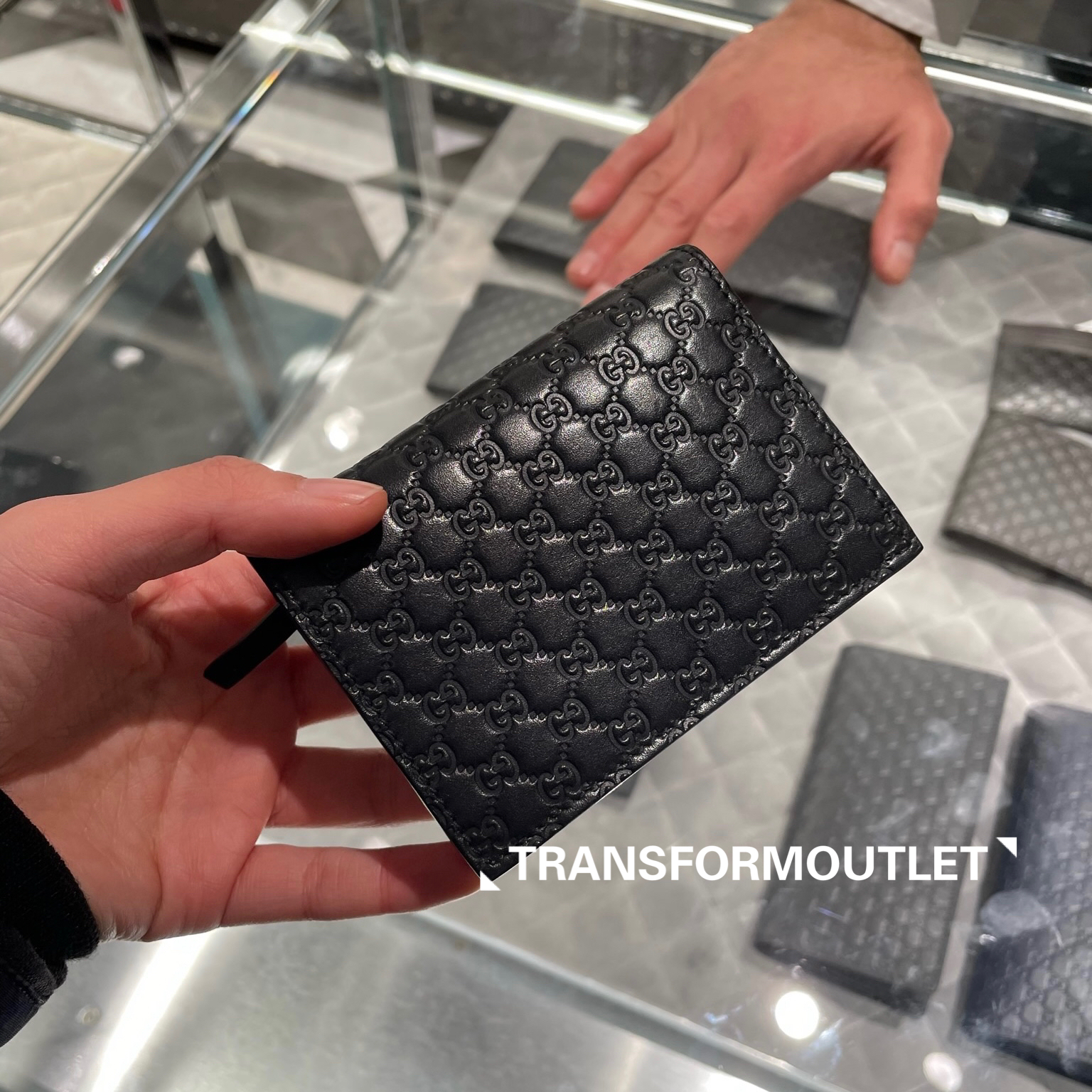 Gucci Wallet-古馳GG印花按鈕卡包 - Black