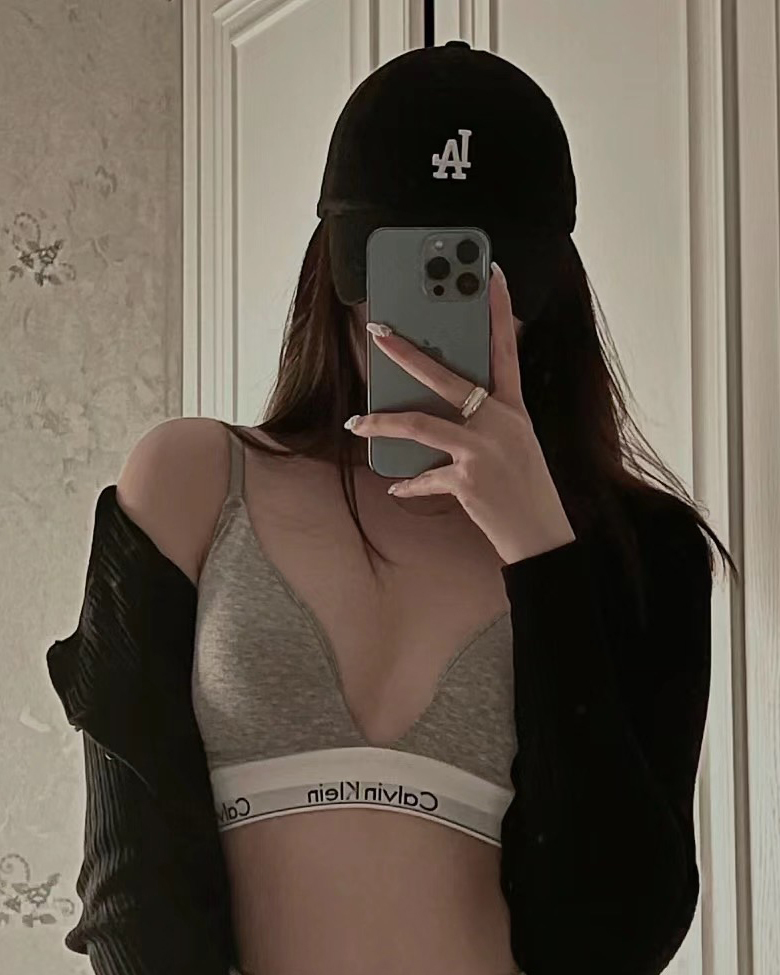 Calvin Klein Modern Cotton Lightly Lined 三角罩杯灰色無鋼圈內衣 (QF5650E-020)