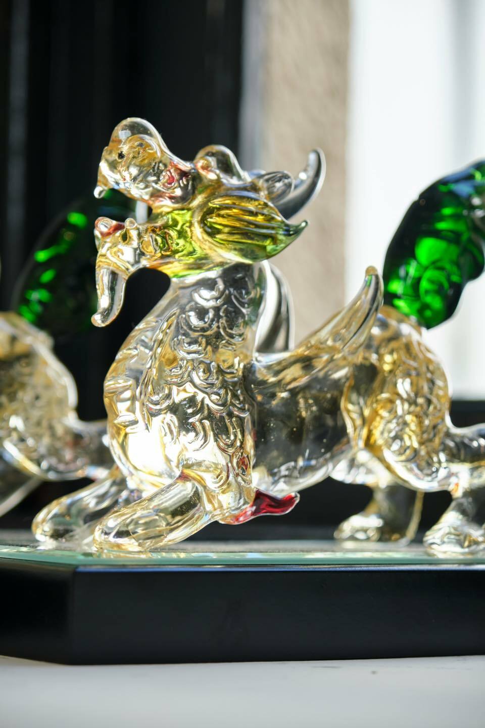 綠尾貔貅(含木座)