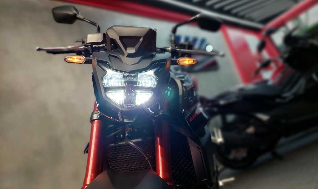 HONDA CB750 HORNET 2023