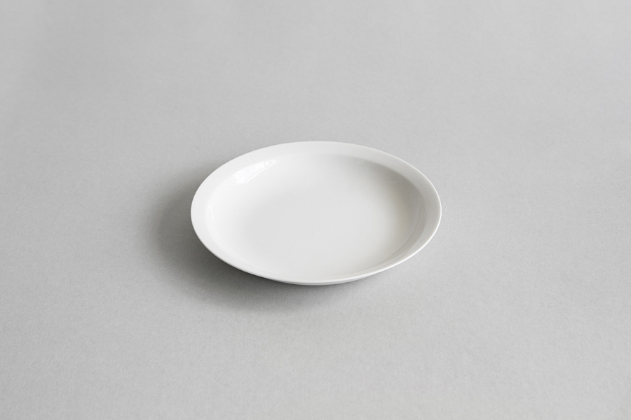 yumiko iihoshi porcelain - sketch 17plate a