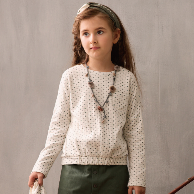 PIPPY點點純棉落肩圓領長袖上衣 米白